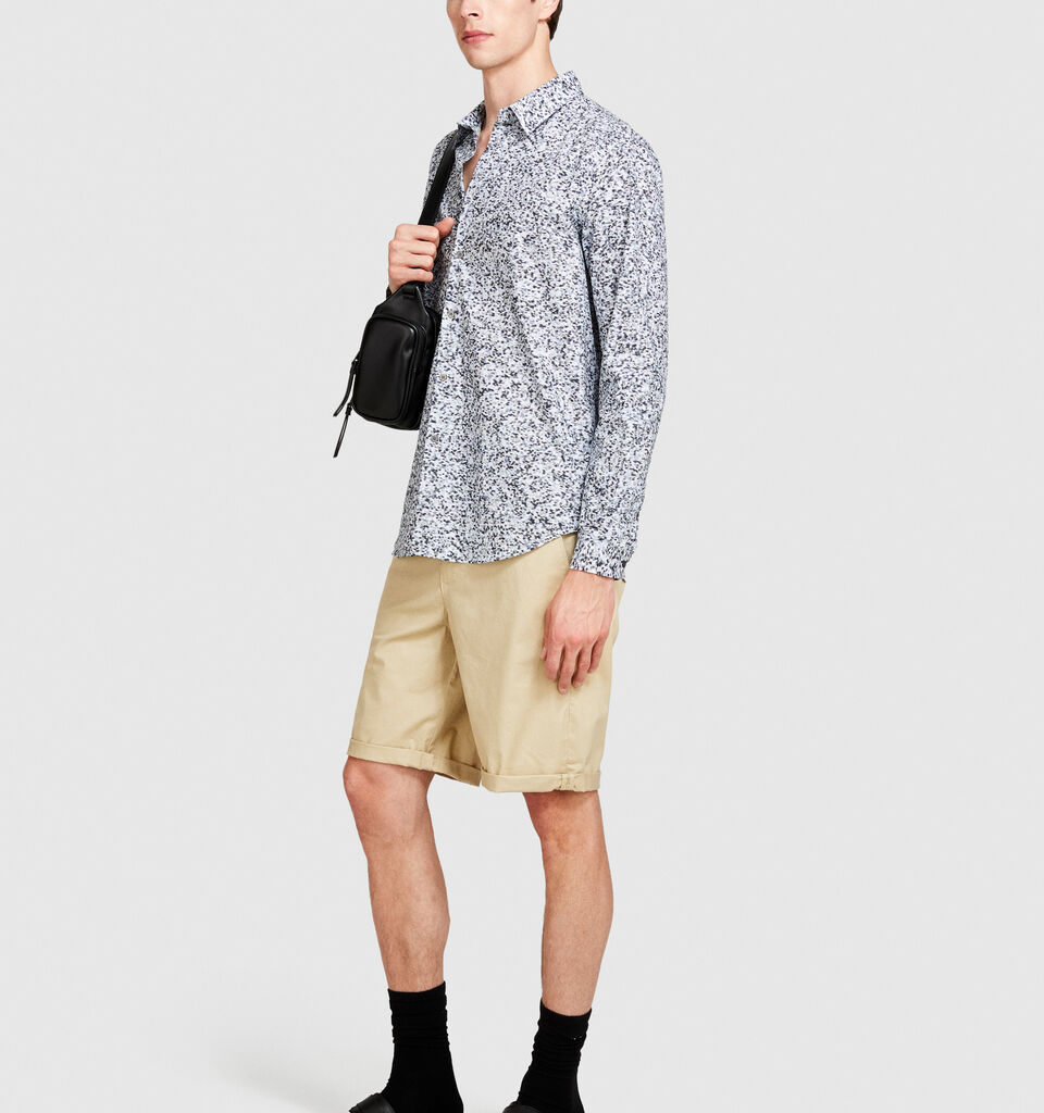 Slim fit bermudas - men's slim fit trousers - Beige | Sisley image number 2